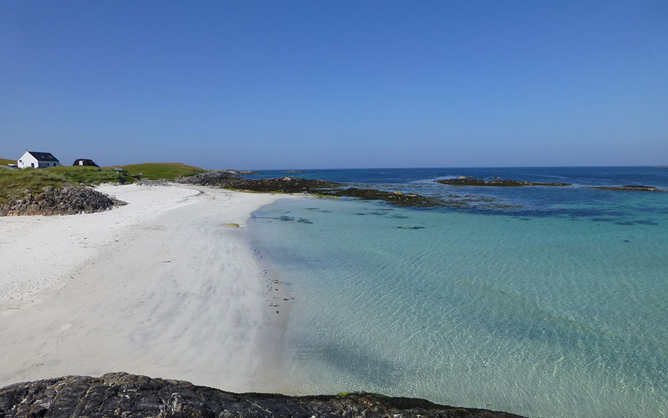 Θέλετε να ξεφύγετε από τους πάντες; Το CNN προτείνει 10 ευρωπαϊκά νησιά-4