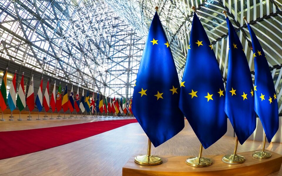 τα-χειρότερα-πέρασαν-για-την-ευρωζώνη-562245655