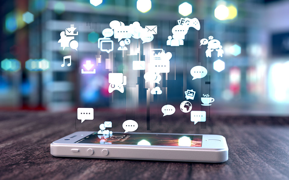 social-media-τι-είναι-οι-αλγόριθμοι-διπλωμάτ-562248187