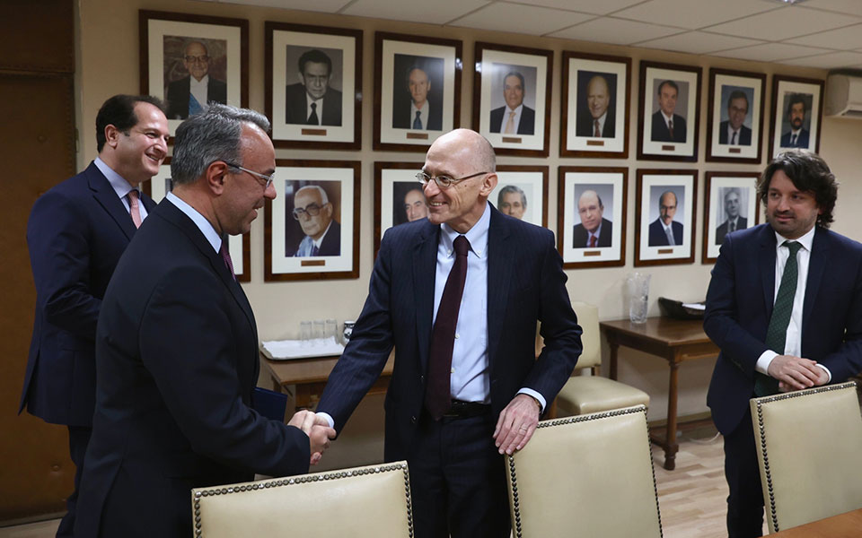 σταϊκούρας-σημαντική-βελτίωση-στο-ελ-562236979