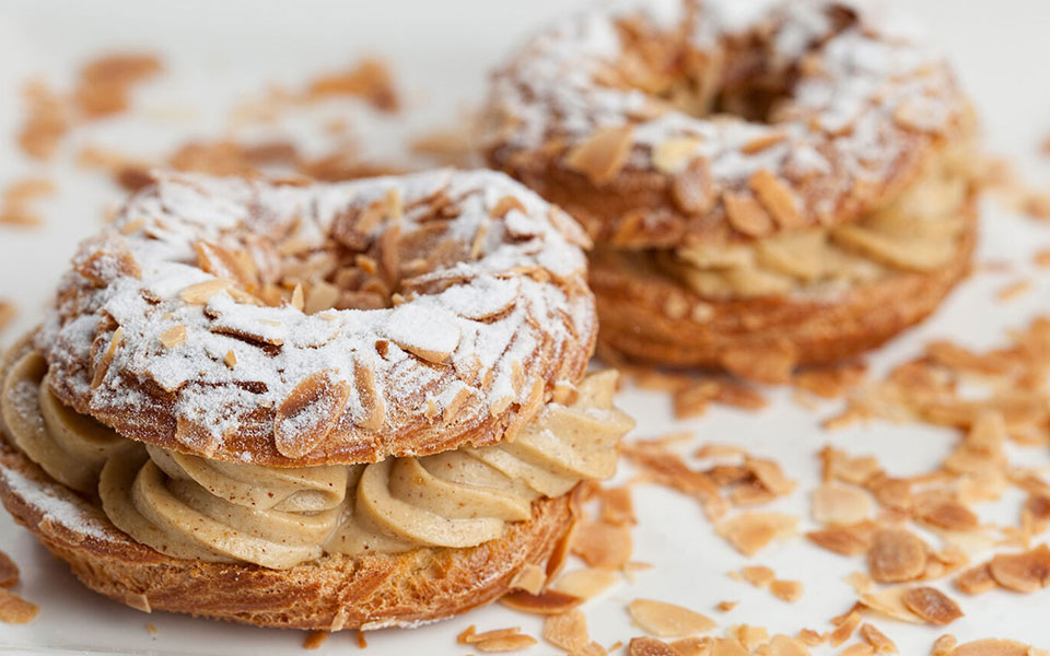 paris-brest-η-ιστορία-του-αγαπημένου-γλυκού-των-562211236