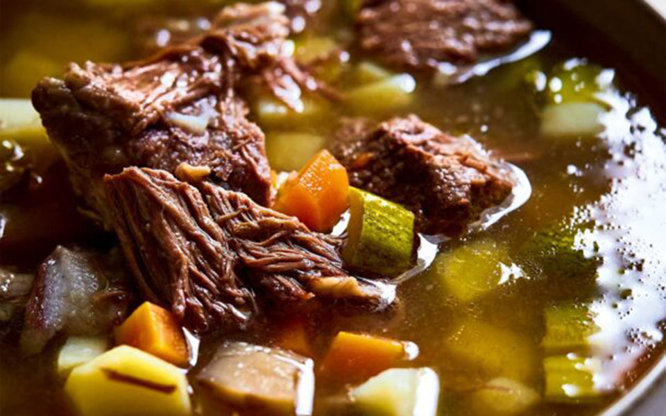 σιγομαγειρεμένη-κρεατόσουπα-με-οσομ-562252624