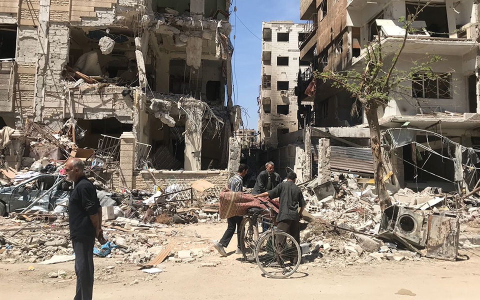 συρία-15-αστυνομικοί-τραυματίστηκαν-απ-562254001