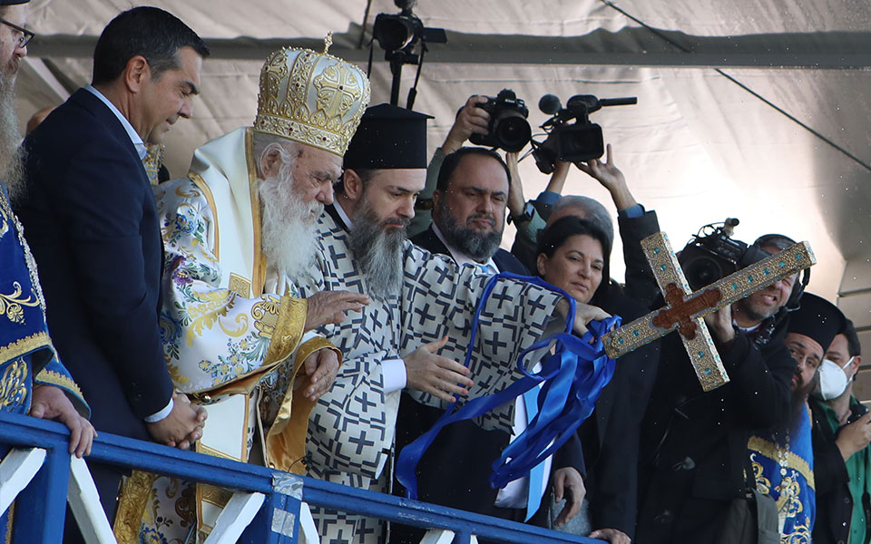 τσίπρας-περισσότερο-φως-το-έχουμε-αν-562215919