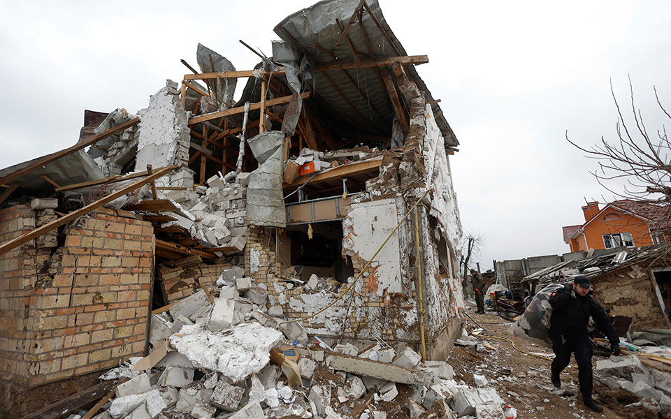 ουκρανία-τουλάχιστον-11-νεκροί-από-τα-ρ-562248112