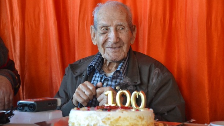 γιάννης-καραγεωργίου-έφυγε-από-τη-ζωή-562219666