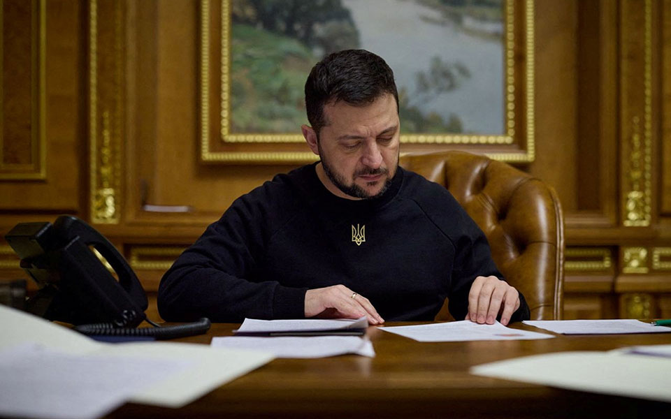 ο-ζελένσκι-καλεί-με-επιστολή-του-σε-διά-562234888