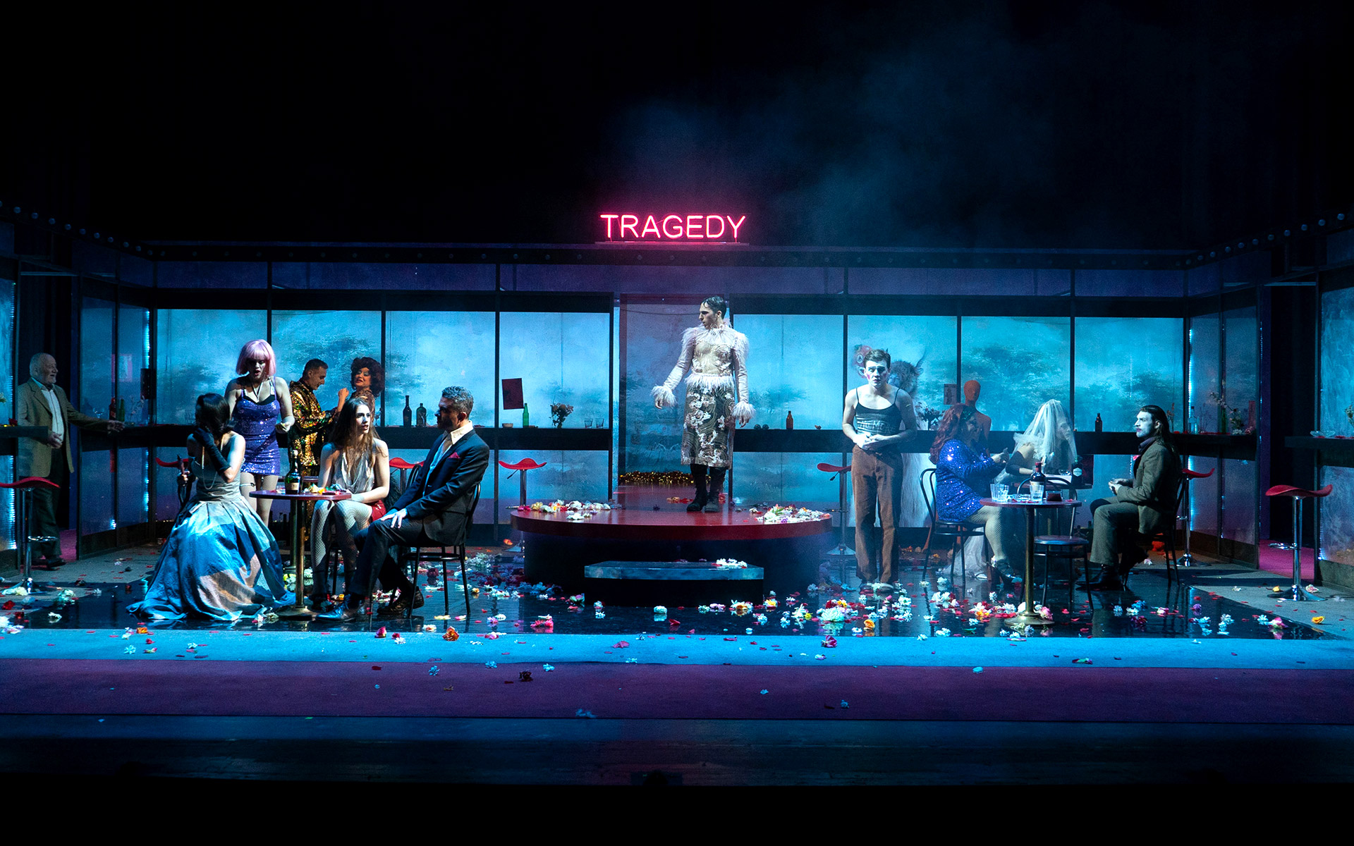 h-tριλογία-του-παραθερισμού-του-κάρλο-562278109