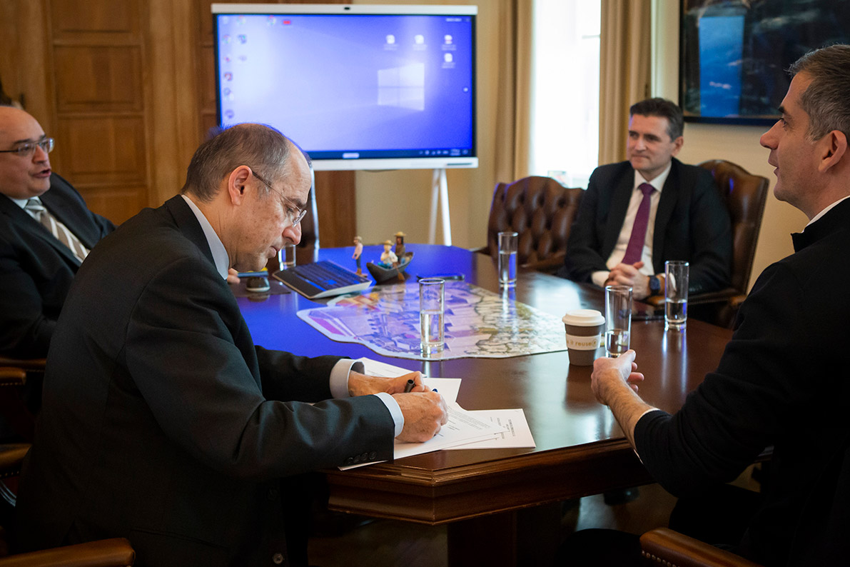 Προγραμματική συμφωνία για το δίκτυο αγωγών αποχέτευσης και τις συνδέσεις των ακινήτων υπέγραψε ο Δήμος Αθηναίων με την ΕΥΔΑΠ-1