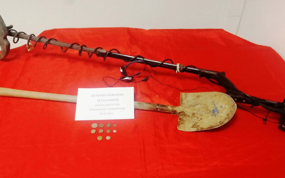 θεσσαλονίκη-συνελήφθη-ανδρόγυνο-που-562286602