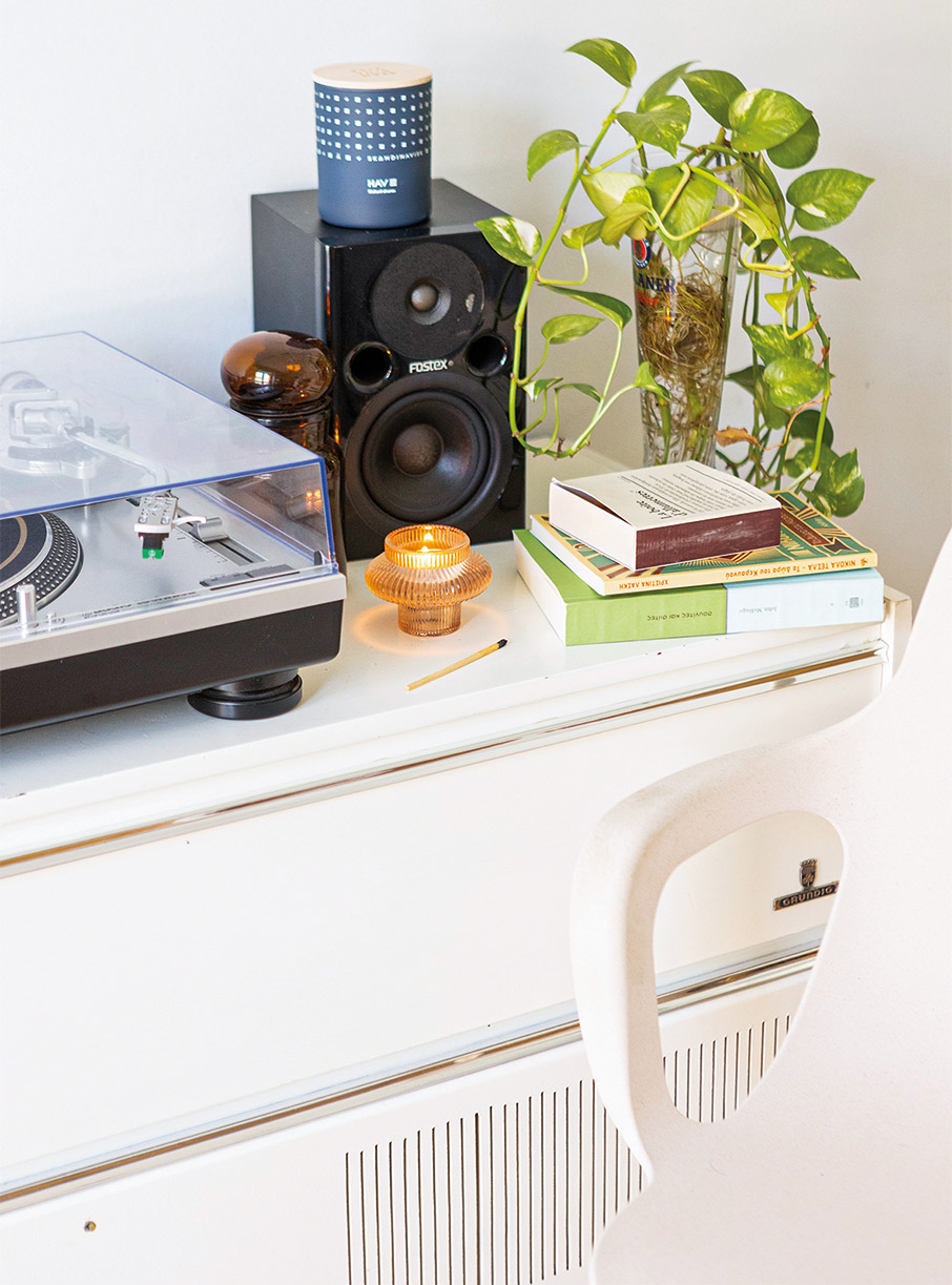 My space: Δανέζικη αισθητική σε ένα διαμέρισμα στην Ακρόπολη-7