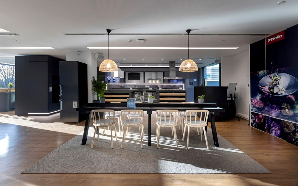 ο-καταναλωτής-στο-επίκεντρο-562298674