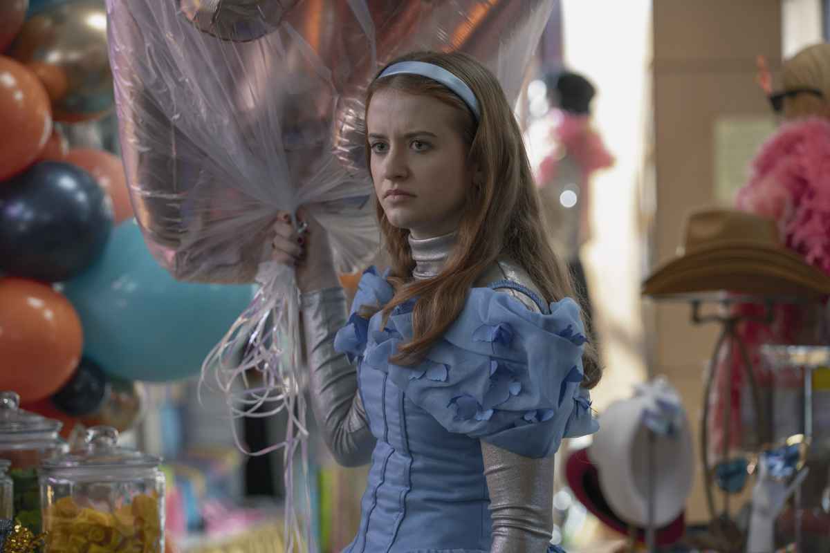 home-cinema-η-μοναξιά-του-φυσιολογικού-σε-έναν-κ-562263124