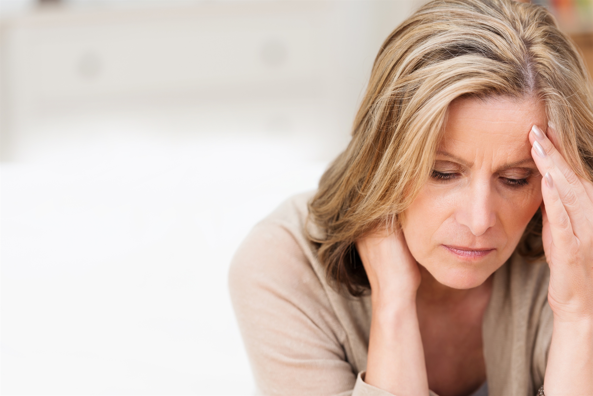 αιμορροΐδες-μην-αγνοείτε-τα-συμπτώμα-562290415