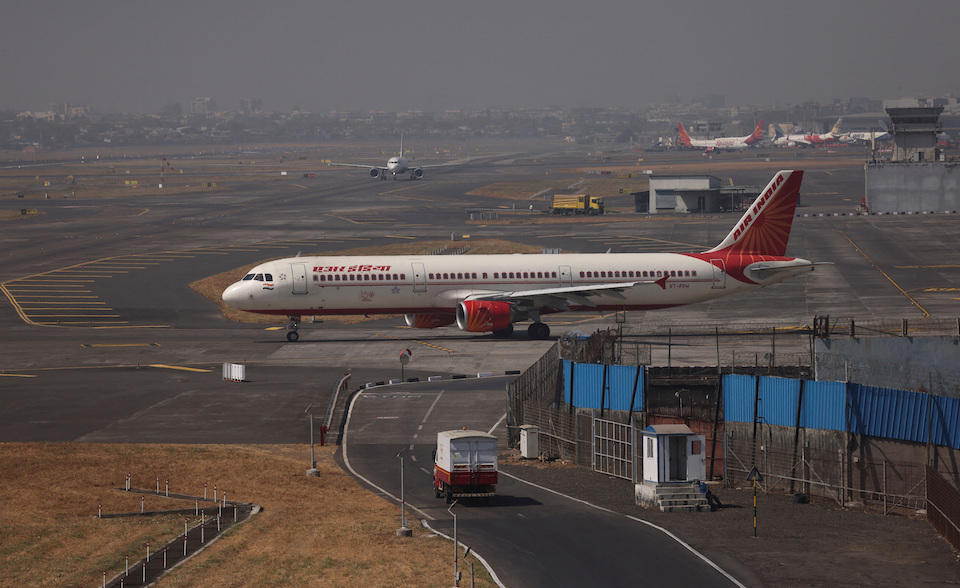 air-india-αγοράζει-470-αεροπλάνα-από-airbus-και-boeing-562278475