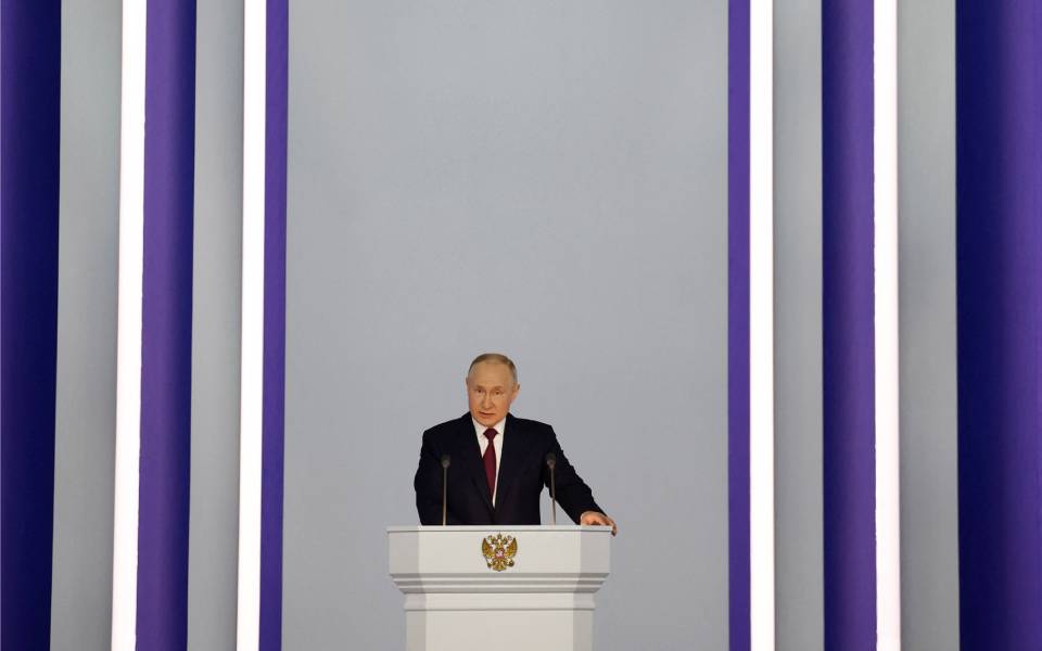 πυρηνικά-η-δύση-καταδικάζει-την-απόσυ-562290307