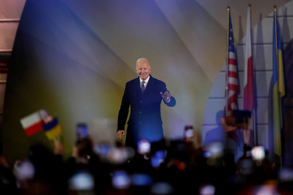 μπάιντεν-από-πολωνία-η-ουκρανία-δεν-π-562290301