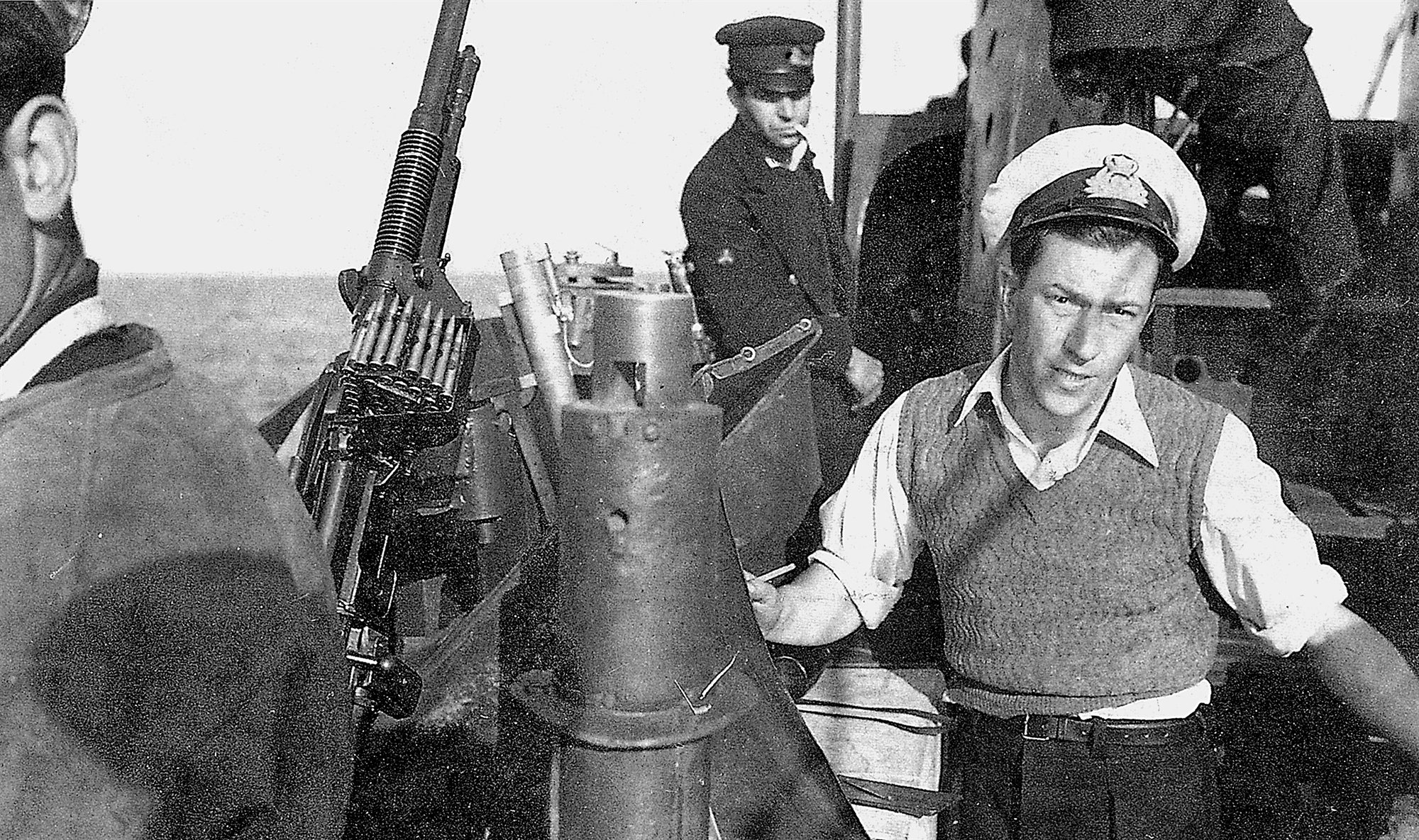 Το Ναυτικό δεν υπέστειλε ποτέ σημαία-5