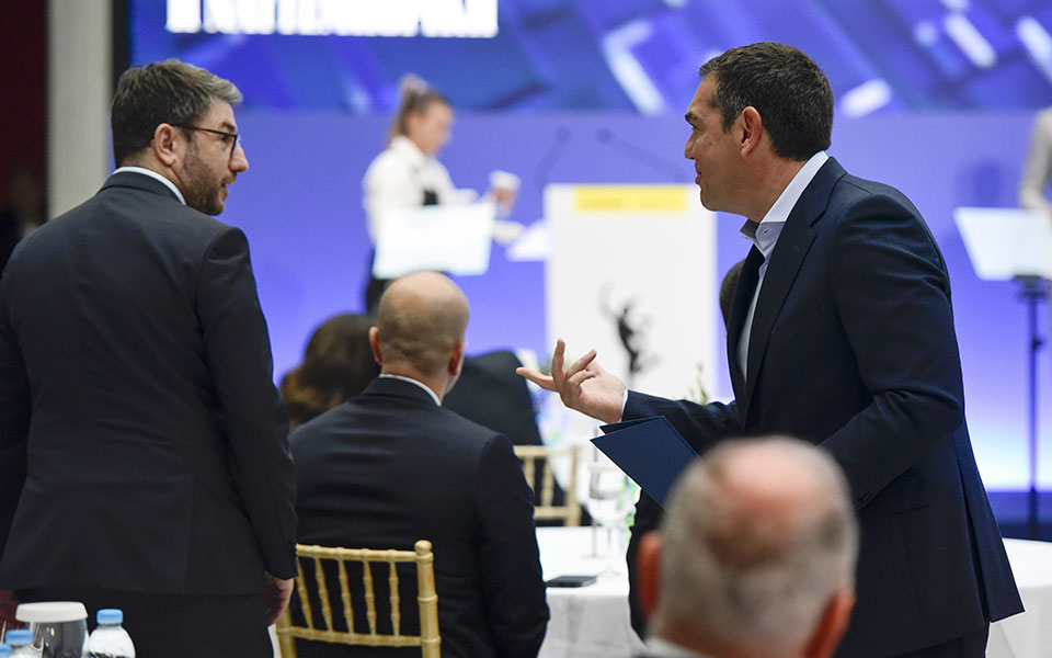 τσίπρας-ανδρουλάκης-η-κόντρα-μεταφ-562271887