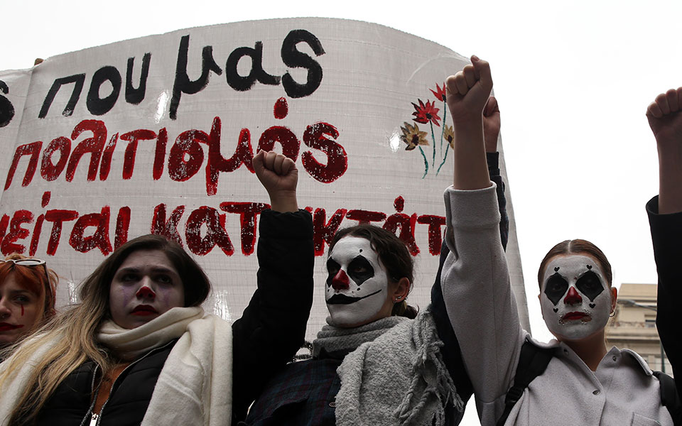 απορρίπτουν-την-κυα-οι-καλλιτέχνες-562287895