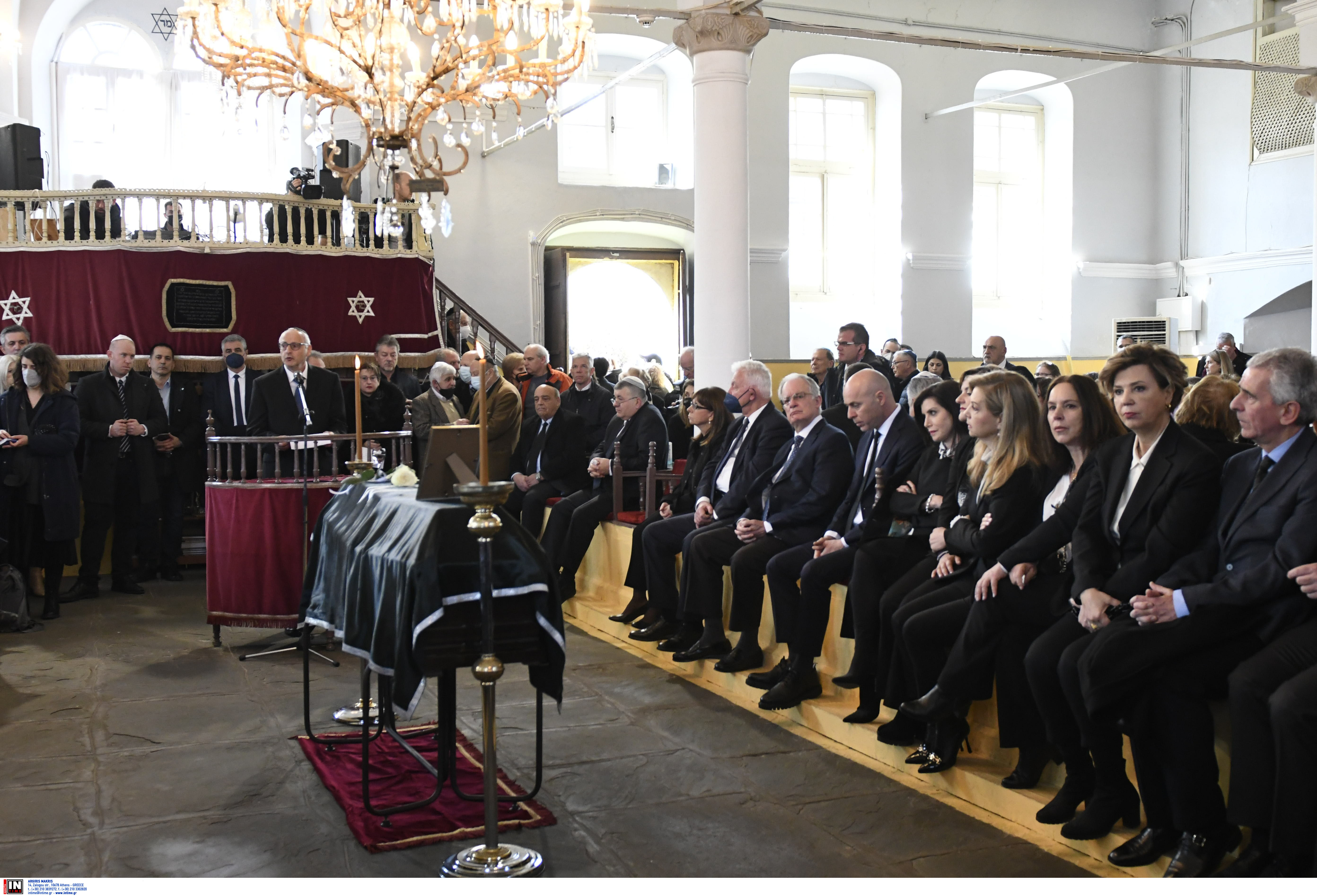 Μωυσής Ελισάφ: Σε κλίμα συγκίνησης το «τελευταίο αντίο»-3