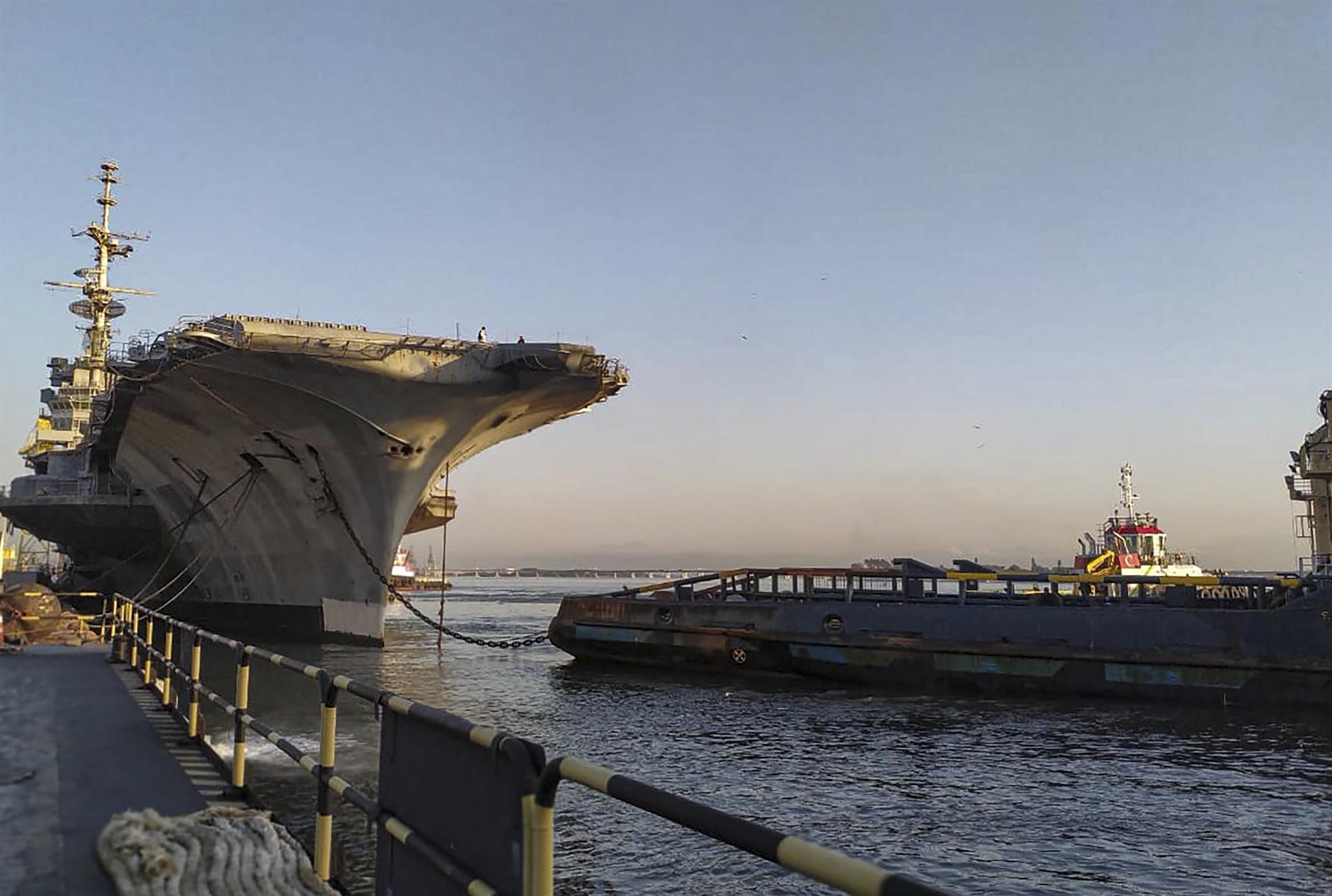 θα-βυθίσουν-πλοίο-γεμάτο-με-αμίαντο-562261654