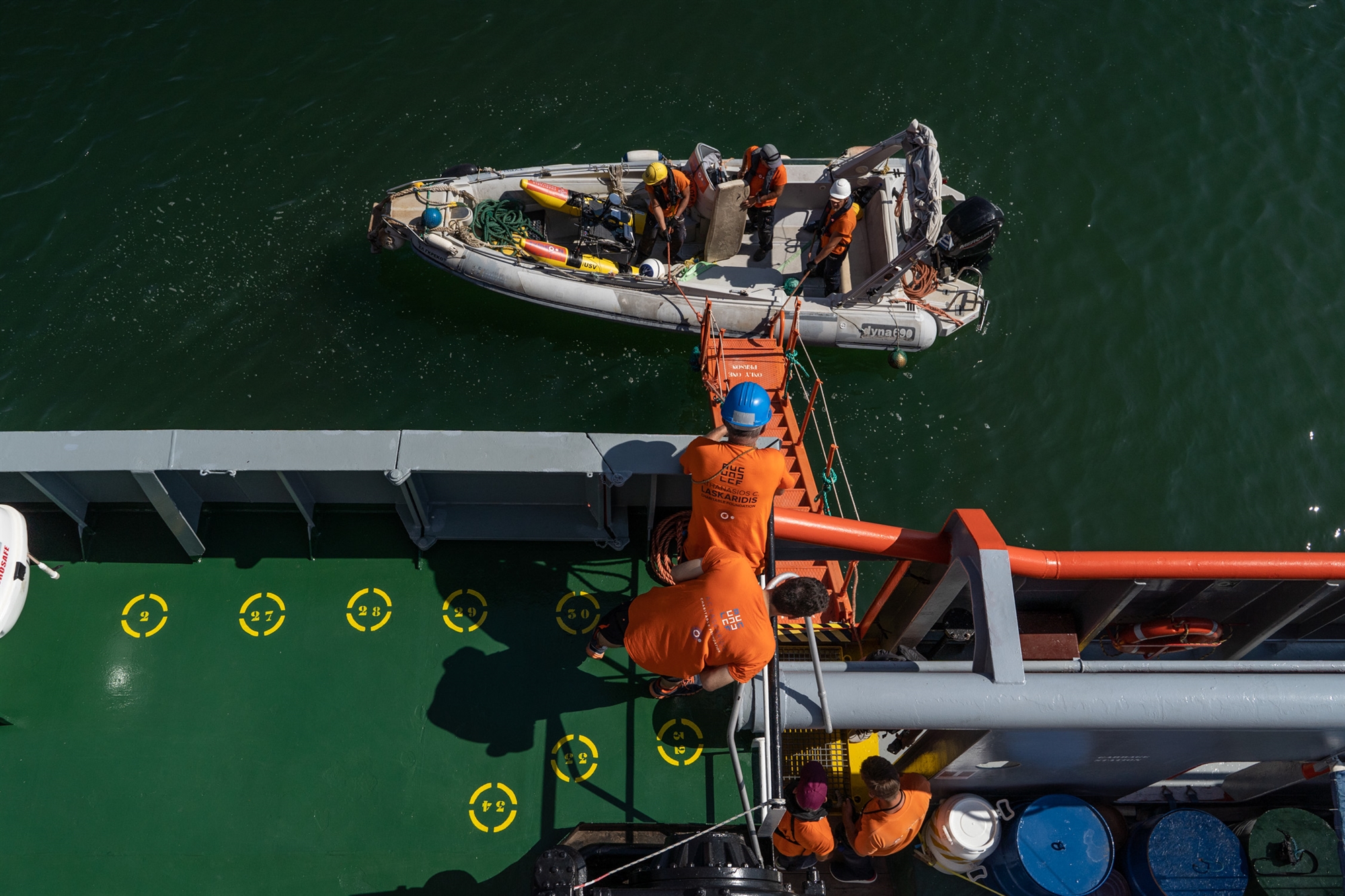 Καθαρές θάλασσες: Ένας «Τυφώνας» που απομακρύνει τα σκουπίδια-3