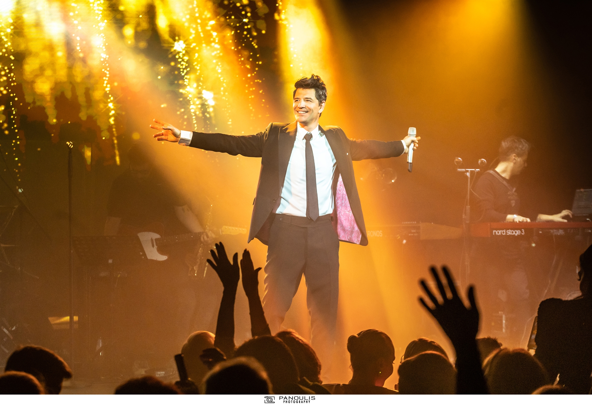 μια-φιλανθρωπική-βραδιά-για-την-ενίσχ-562290718