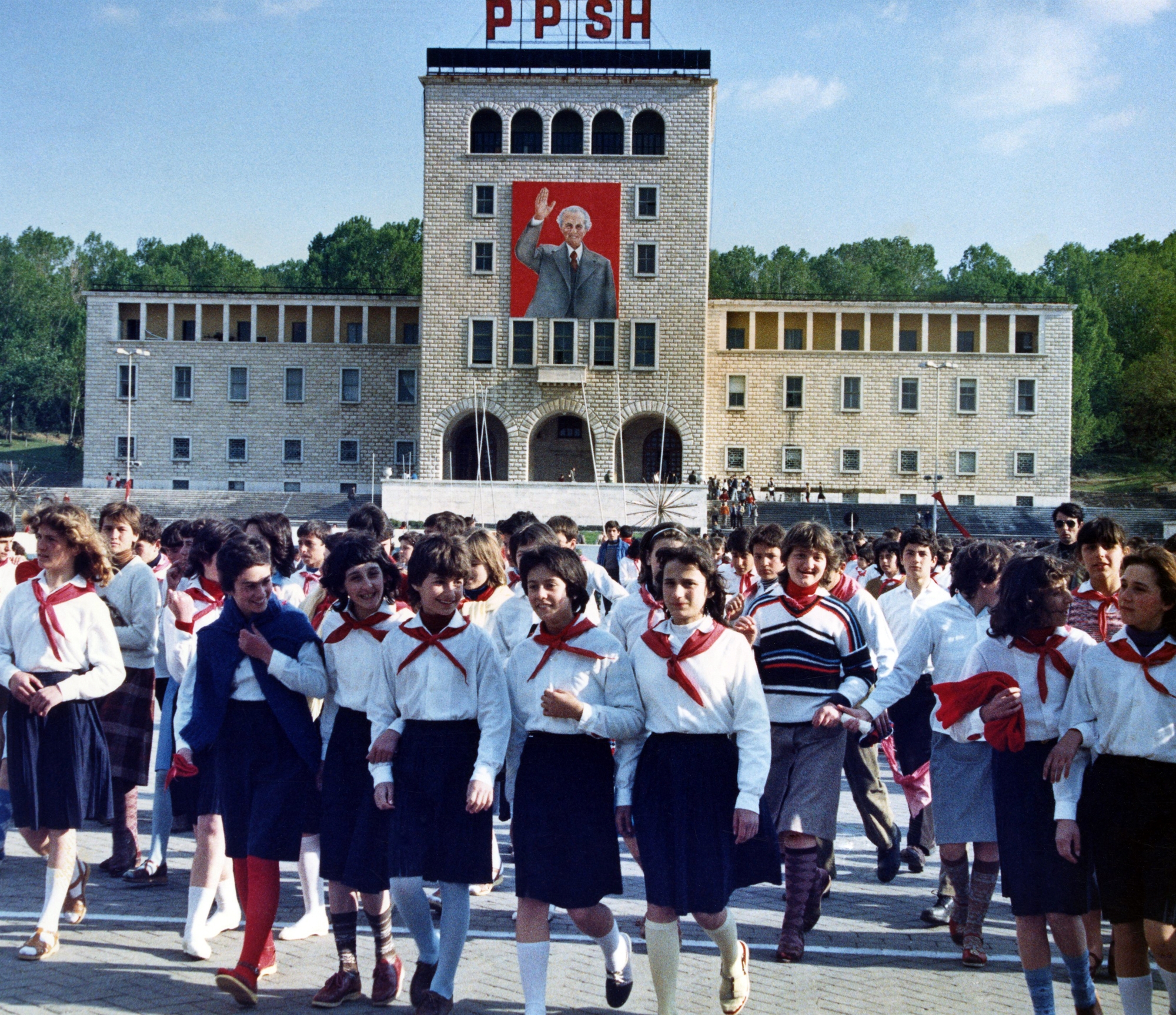 για-23-χρόνια-στα-γκουλάγκ-του-χότζα-562262461