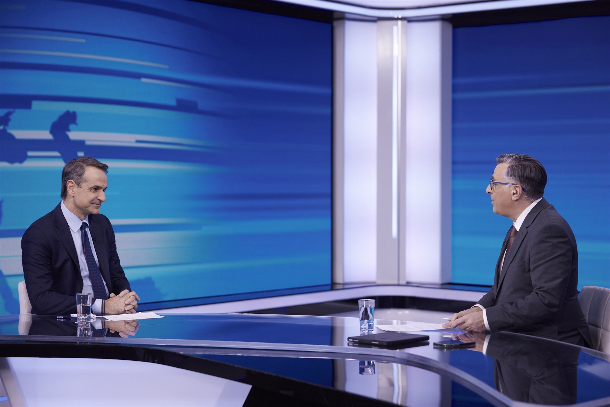 μητσοτάκης-κυβέρνηση-με-πολλά-νέα-πρό-562282786