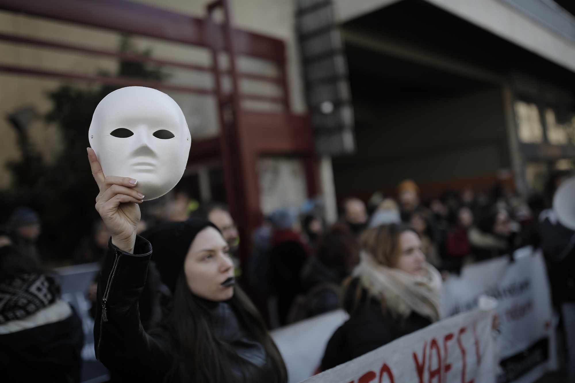 πώς-βλέπει-η-ευρώπη-τους-καλλιτέχνες-562286038