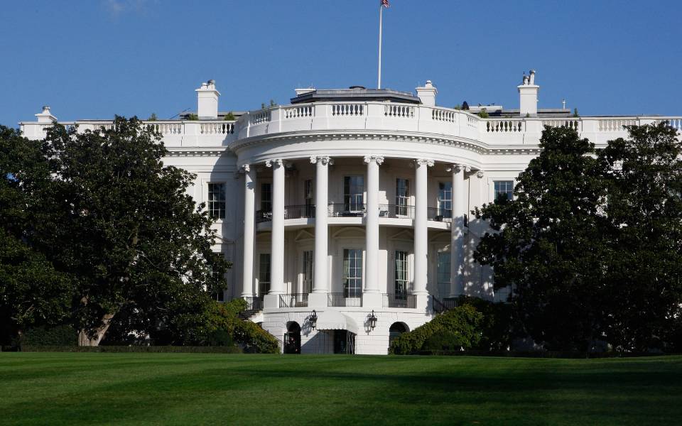 ηπα-νέες-κυρώσεις-σε-200-άτομα-και-οντότη-562290472