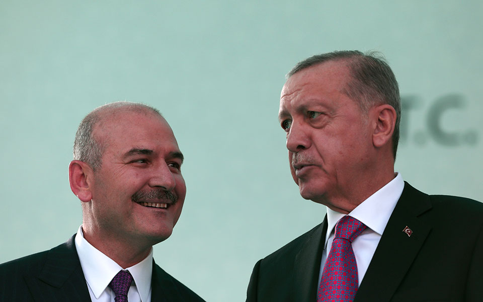 επίθεση-σοϊλού-σε-ηπα-οι-πρέσβεις-του-562260724