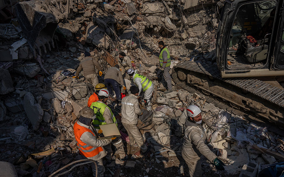 τουρκία-ελπίδα-στα-χαλάσματα-μια-εβδο-562275682