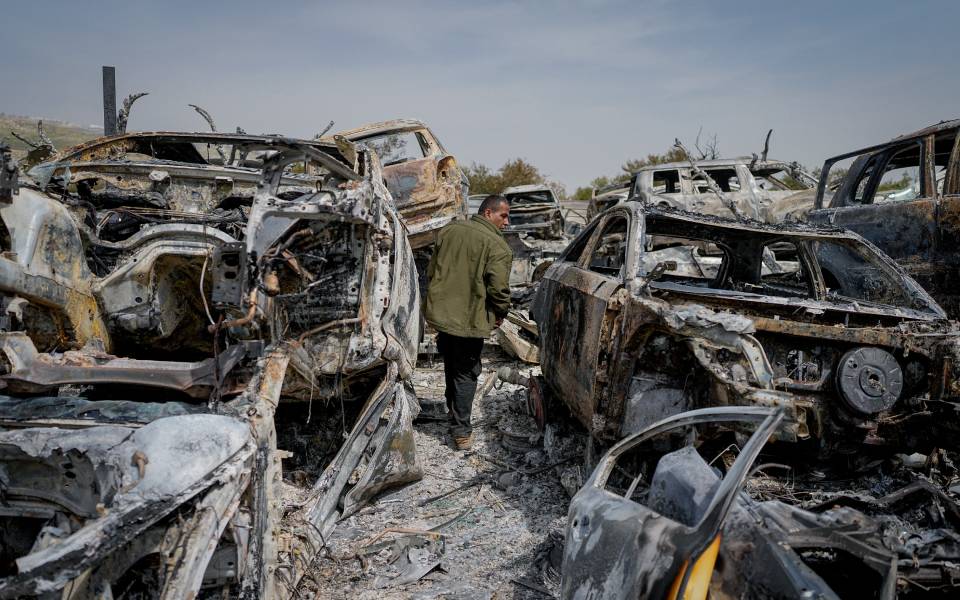 γαλλία-γερμανία-απαράδεκτη-η-βία-κα-562298056