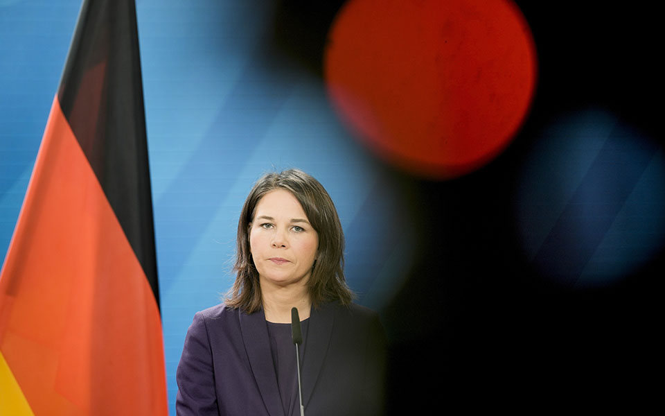 μπέρμποκ-ανησυχούμε-για-ορισμένα-από-562298944