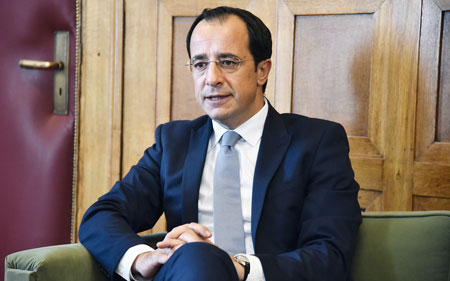 Εκλογές: Κούρσα για 1+2 στην Κύπρο-1