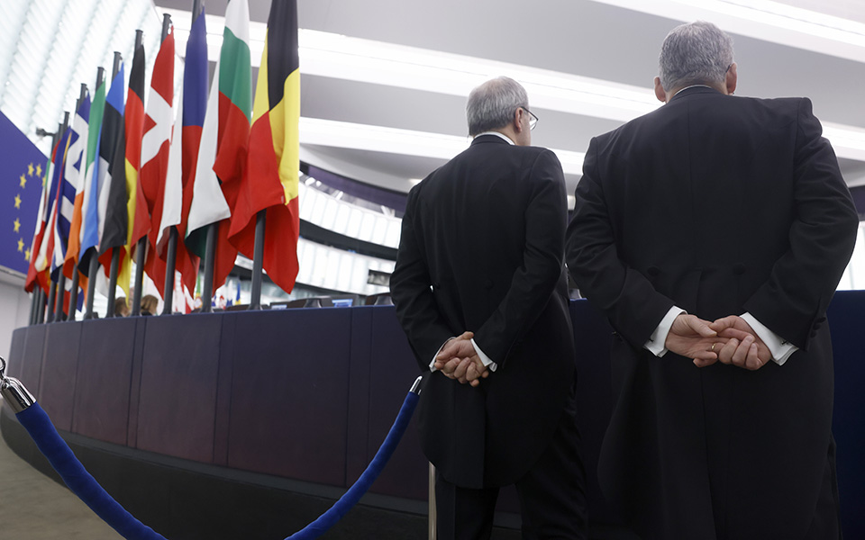 ε-ε-νέα-πλατφόρμα-για-την-αντιμετώπιση-562261222