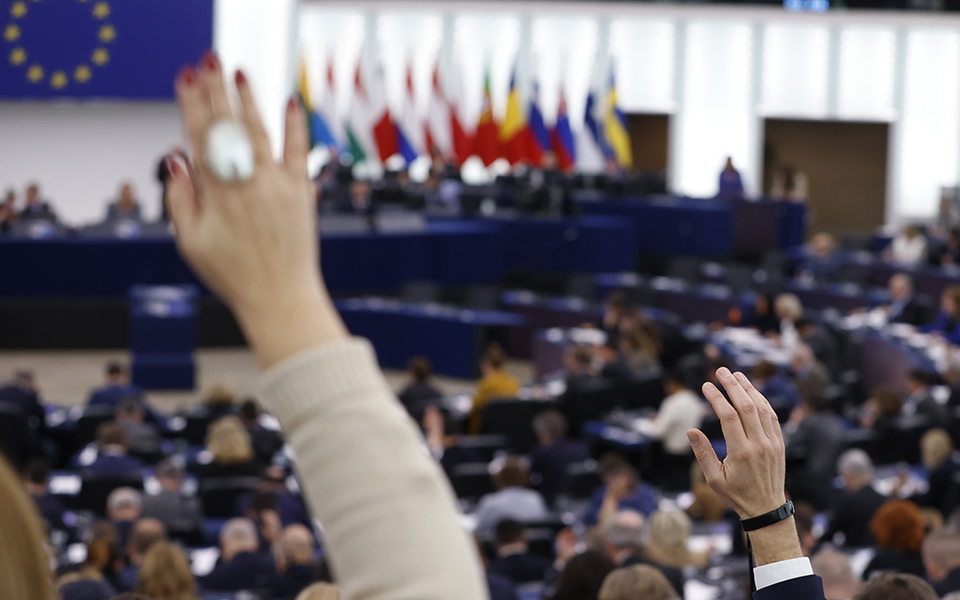 qatargate-ένταλμα-σύλληψης-για-τον-ευρωβουλε-562272730