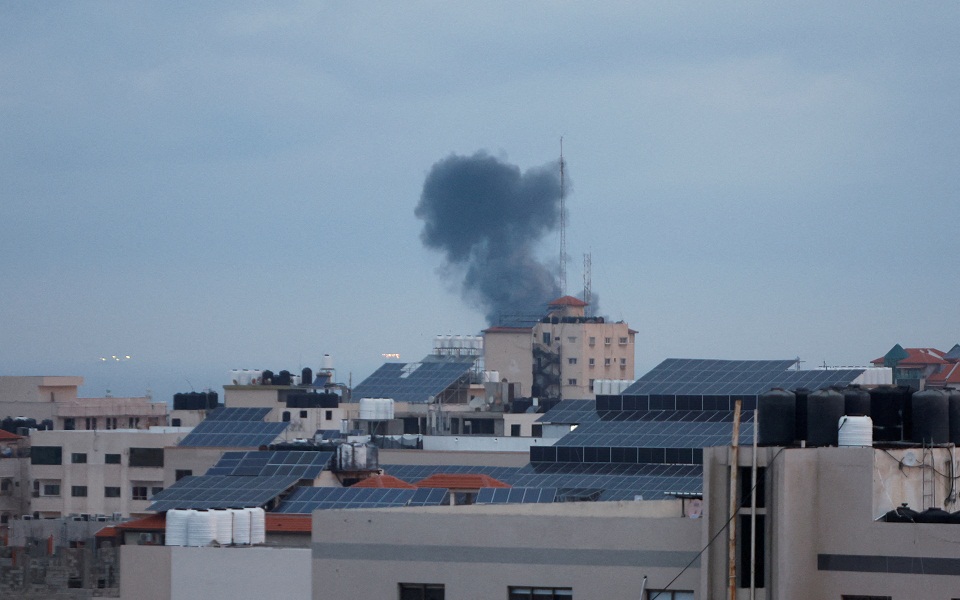 αεροπορική-επίθεση-του-ισραήλ-στη-γάζ-562293127