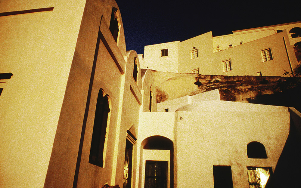 eκείνη-η-παλιά-συριανή-ιστορία-562257085