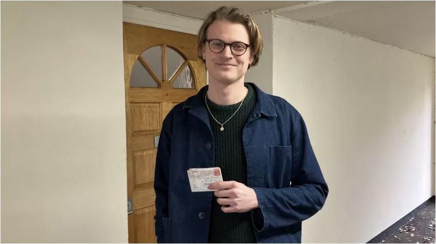 Βρετανία: Επιστολή παραδόθηκε με καθυστέρηση ενός αιώνα-1