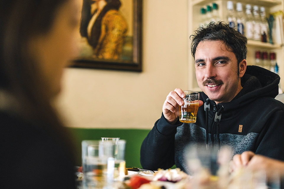 Ο Μάριο Ντεσιάτι δεν είναι απλώς ένας ασυμβίβαστος συγγραφέας-3