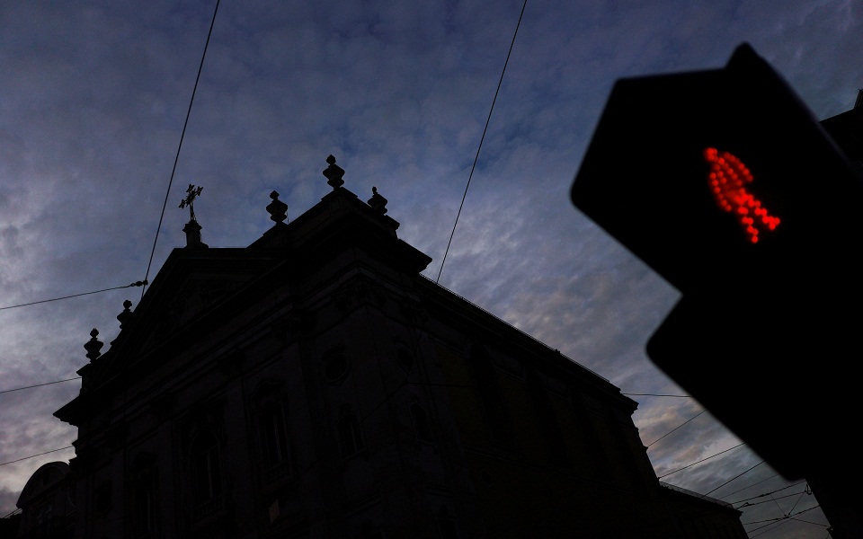 επίσκεψη-του-πάπα-φραγκίσκου-στη-λισα-562275973