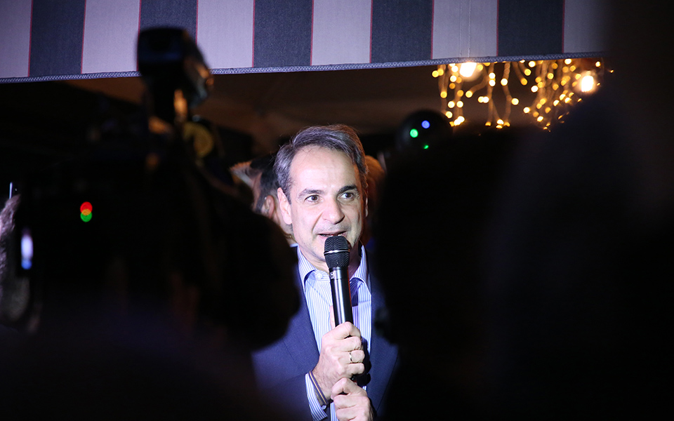 μητσοτάκης-θα-αλλάξουμε-την-ελλάδα-θα-562290283