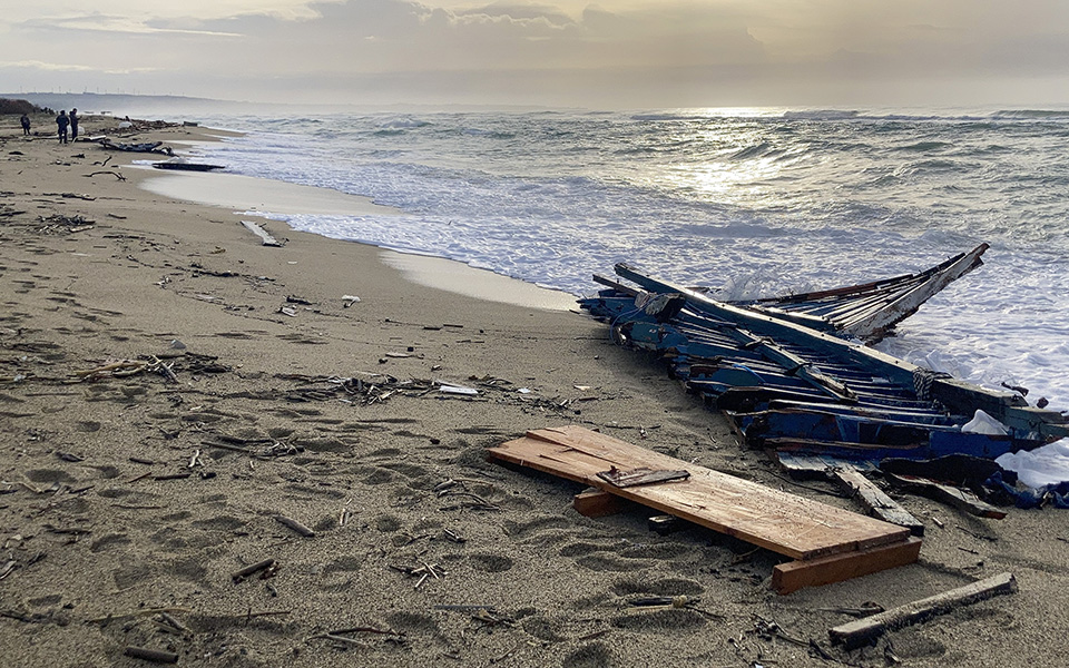 ιταλία-80-αφγανοί-πνίγηκαν-στο-ναυάγιο-562299247