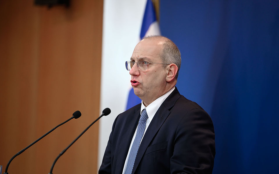 οικονόμου-για-εμφάνιση-τσίπρα-πάνω-σε-562284133