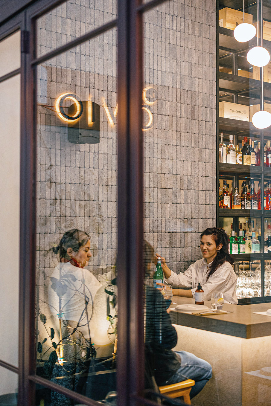 15 στάσεις στην οδό Απόλλωνος, για φαγητό και shopping-5