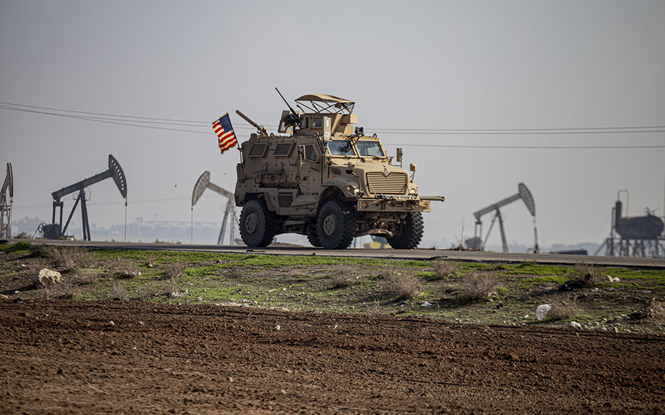 συρία-νεκρός-σε-αεροπορική-επιδρομή-ο-562284295