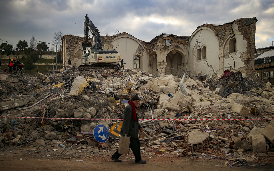 σεισμός-στη-συρία-οηε-έως-και-53-εκατομ-562272646